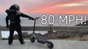 La trottinette électrique la plus rapide du monde, la Rion RE90, n'est pas seulement un moyen de transport.