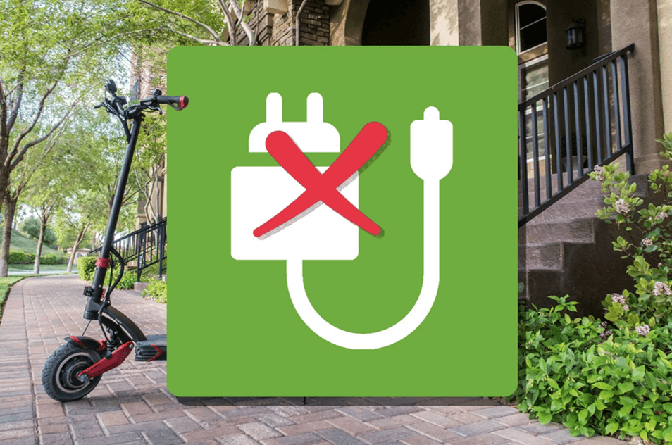 Une icône verte met en alerte sur un éventuel problème chargeur trottinette électrique.