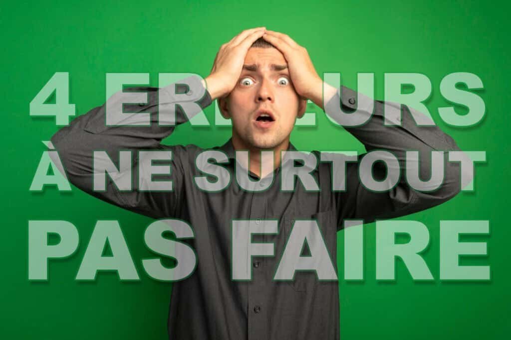 Yn homme se tient la tête car il souhaite éviter les 4 erreurs à ne surtout pas faire pour bien choisir son charger trottinette électrique.